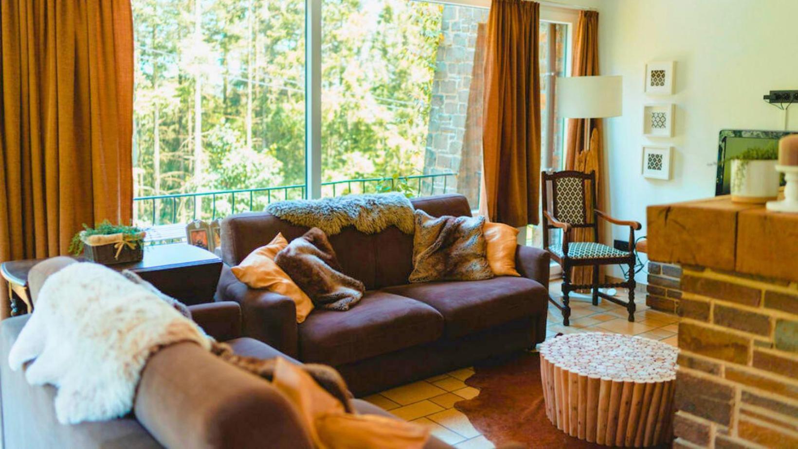 Les 7 Meuses - Restaurant & Hebergements Hoteliers - Insolites - Wellness - Hotel